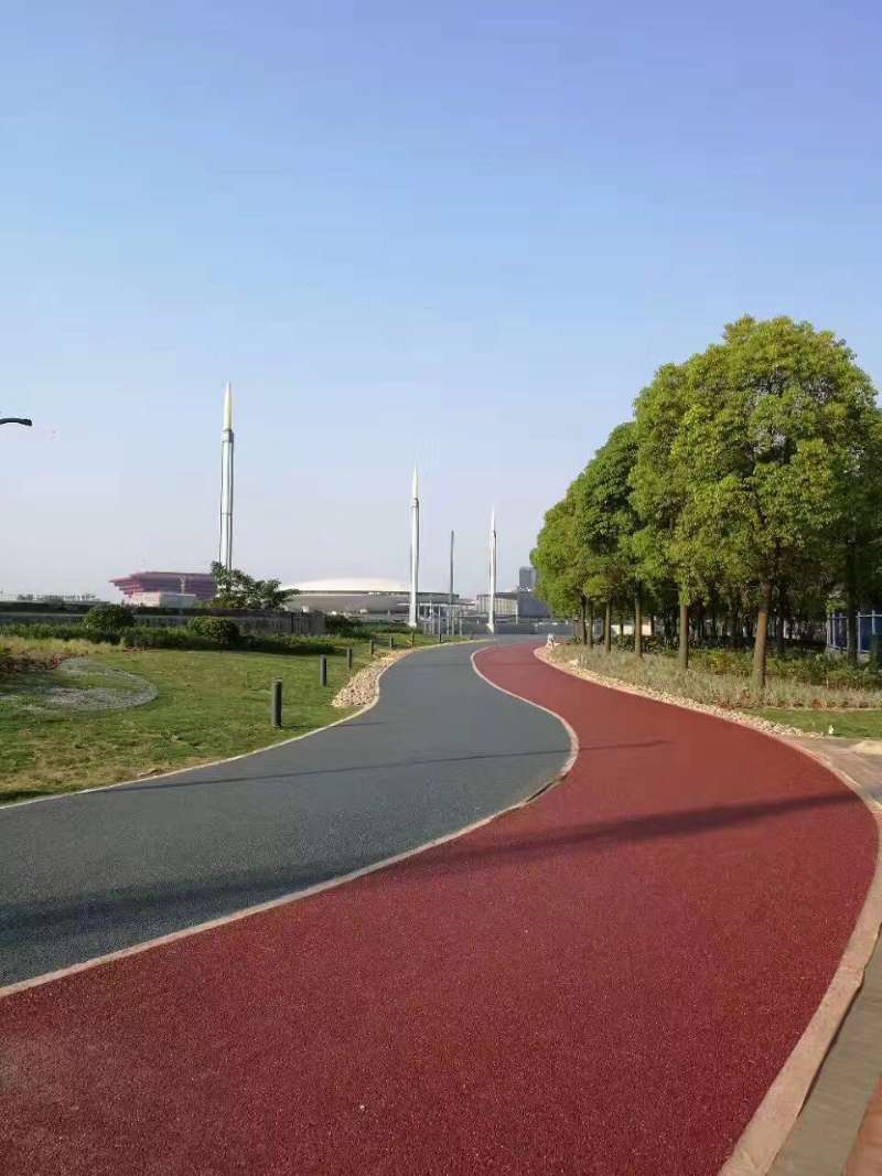 黑河专业路面改色施工服务